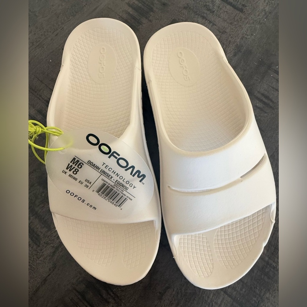 OOFOS Eggnog Slide Sandals - Picture 1 of 6